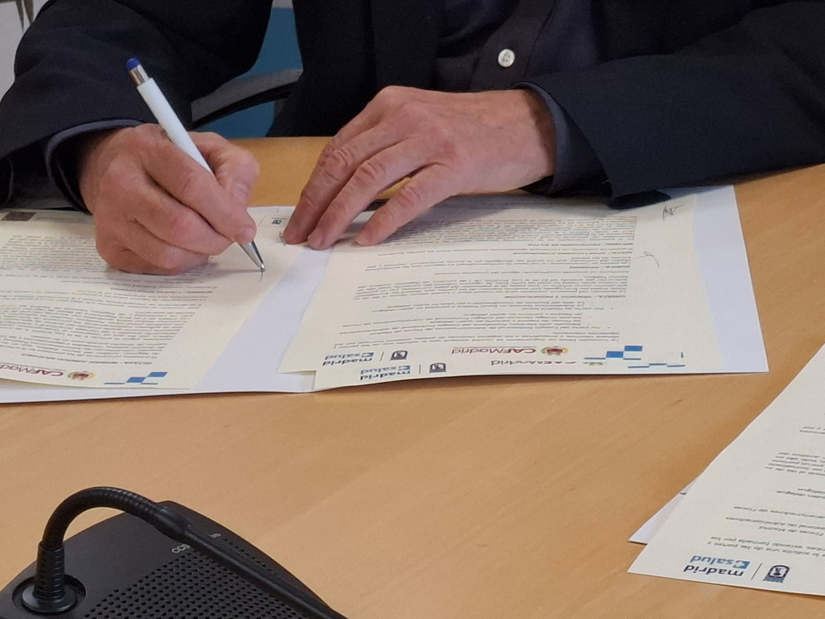 noticia_convenioAdminFin-MadridSalud-3